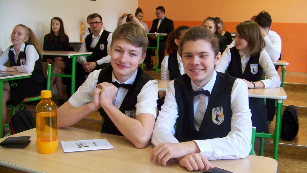 okno uzav�ete kliknut�m !